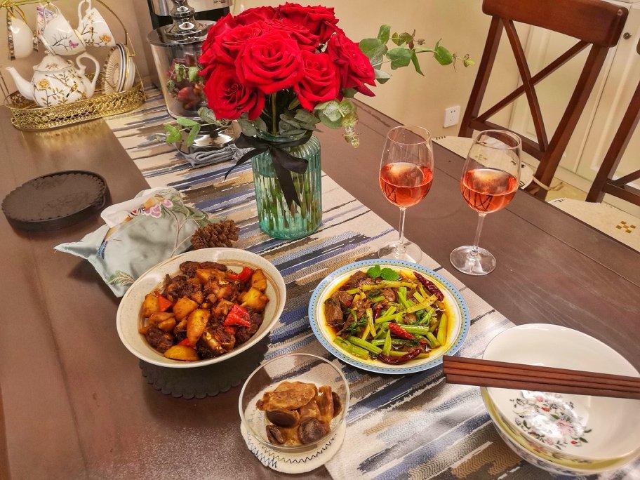 爆炒麻辣鸡血
