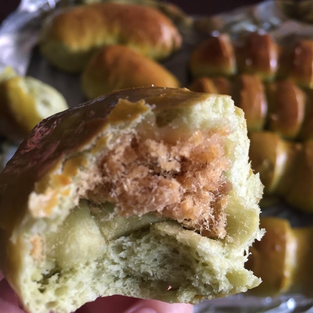 超好吃的肉松面包