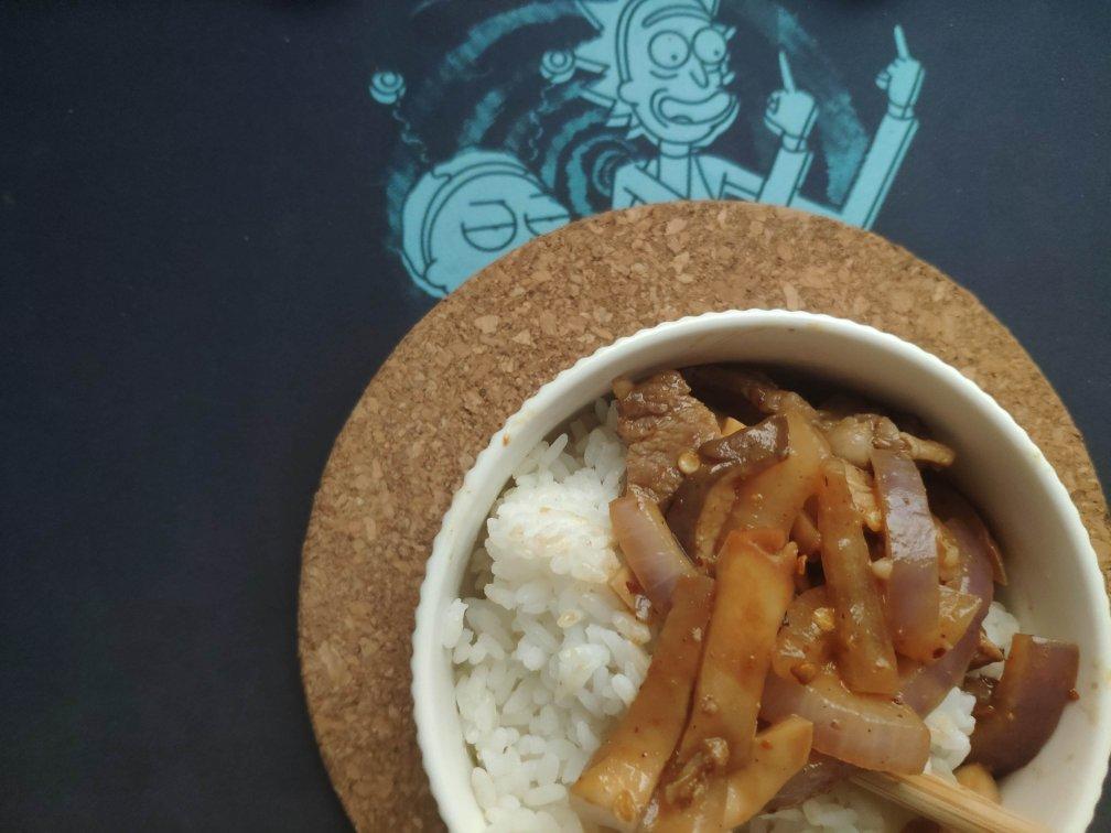 杏鲍菇炒肉片
