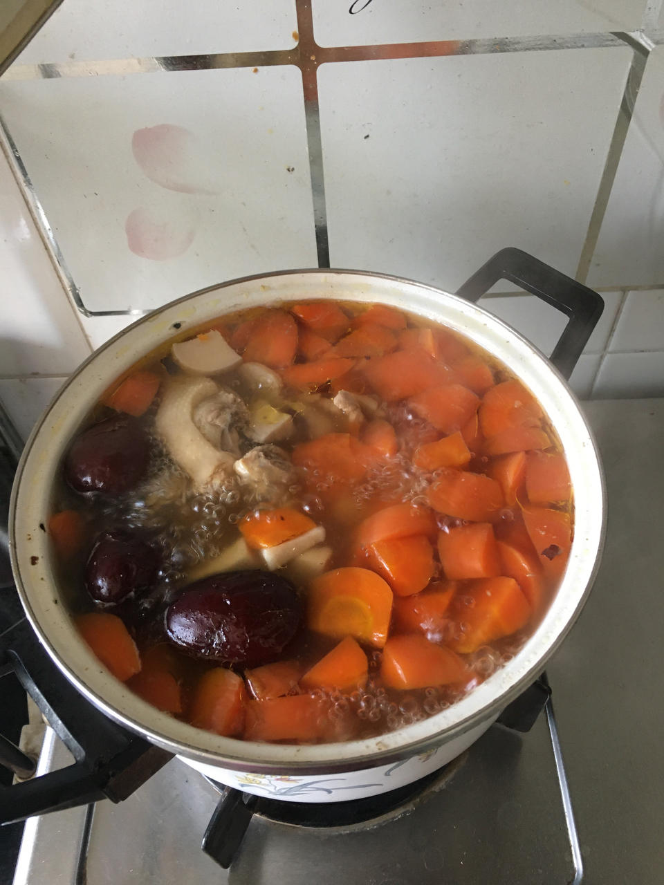 土鸡汤
