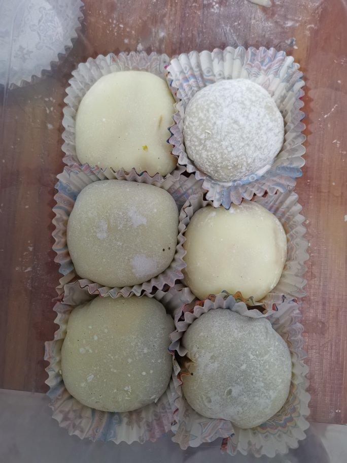 腹黑白胖子——奥利奥雪媚娘