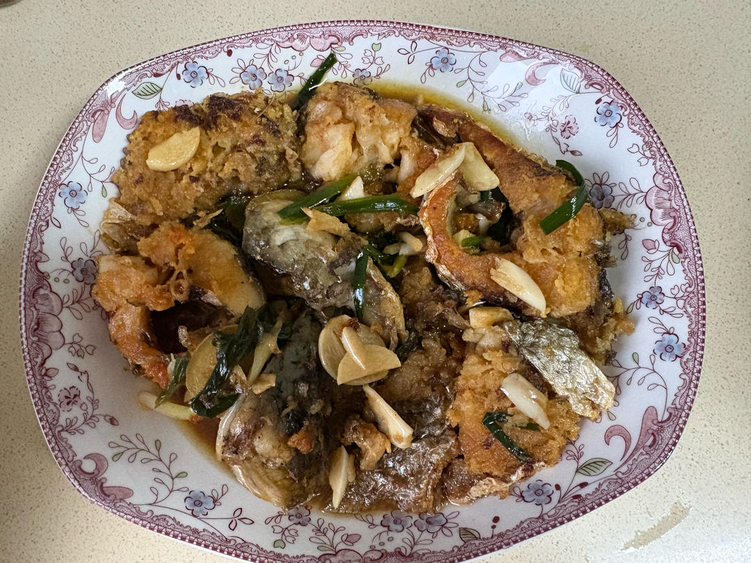 红烧子鱼🐟