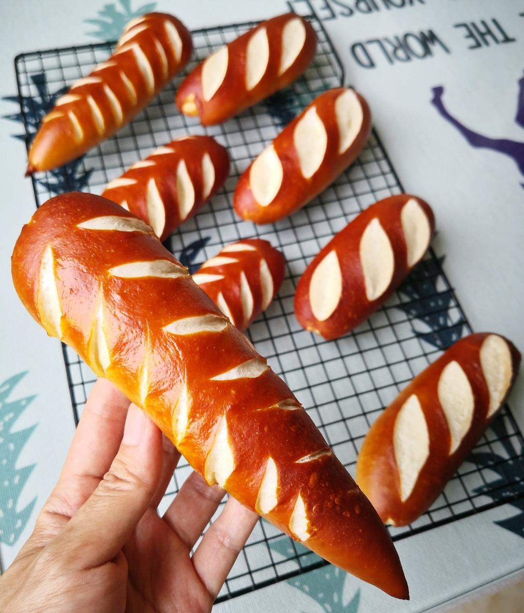 碱水面包—Laugen Roll竹笋娄根