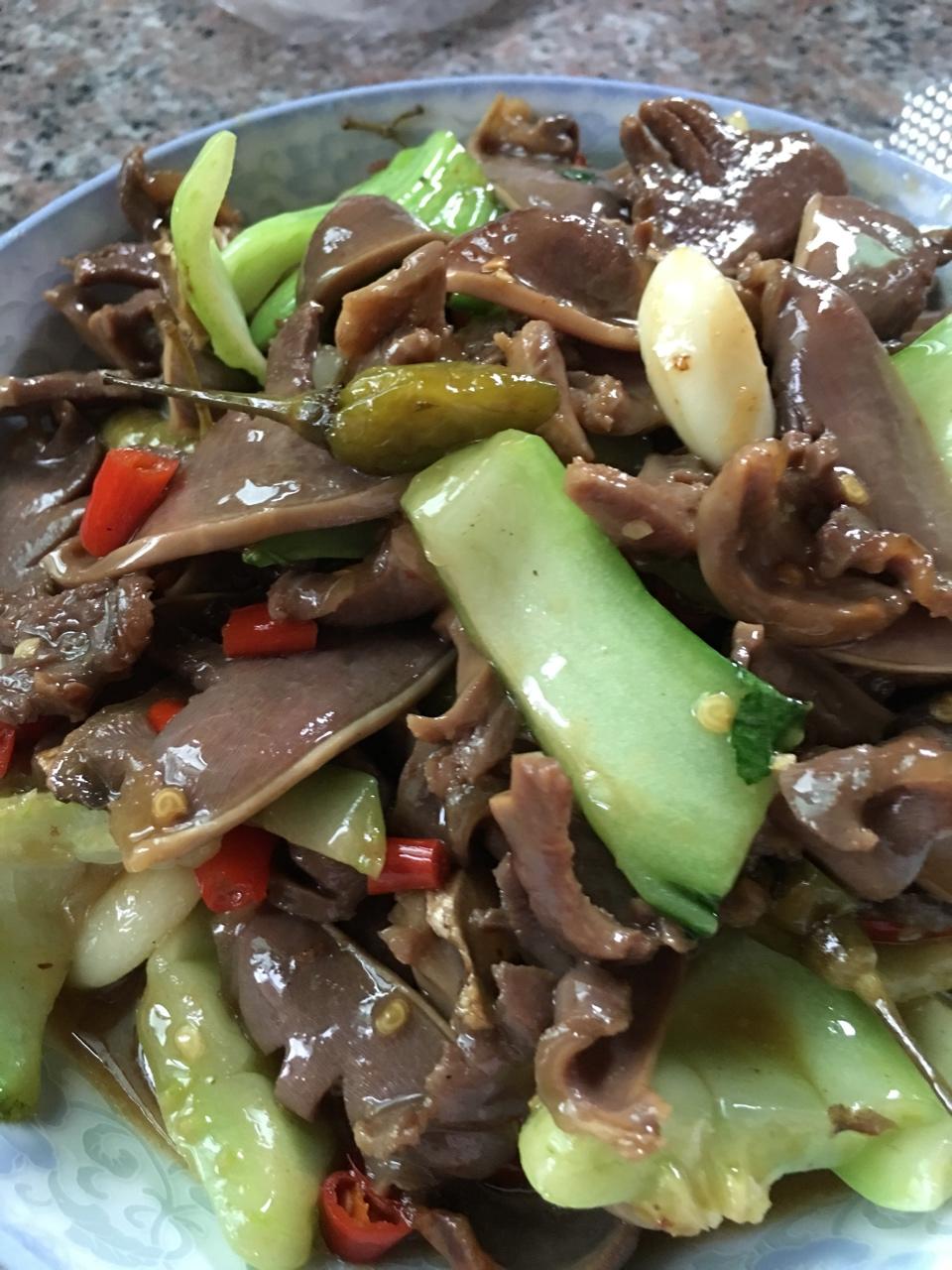 2017-08-13 22:07:26赞麻辣鸭肫鸭肫,花椒粒,泡椒,辣青,红尖椒