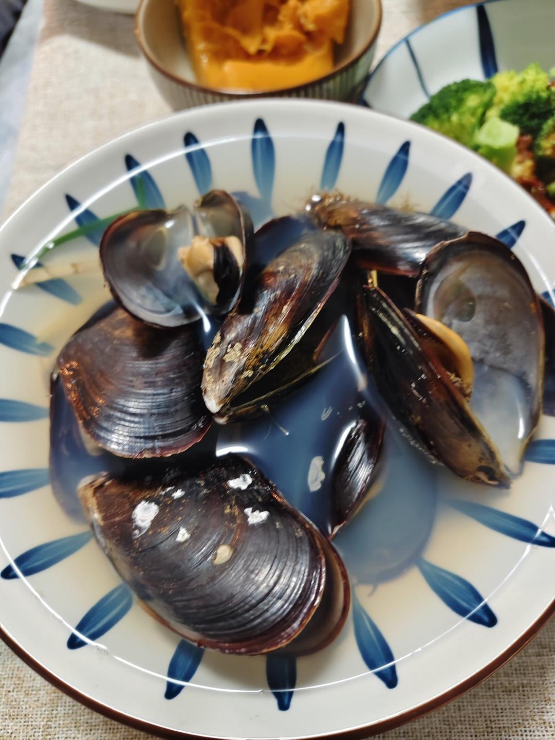 鲜掉眉毛的淡菜（贻贝）冬瓜汤
