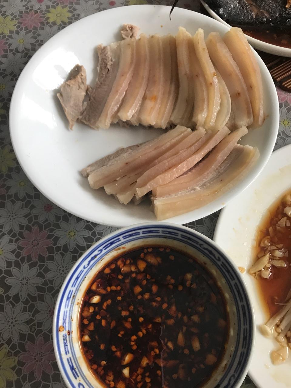 蒜泥白肉