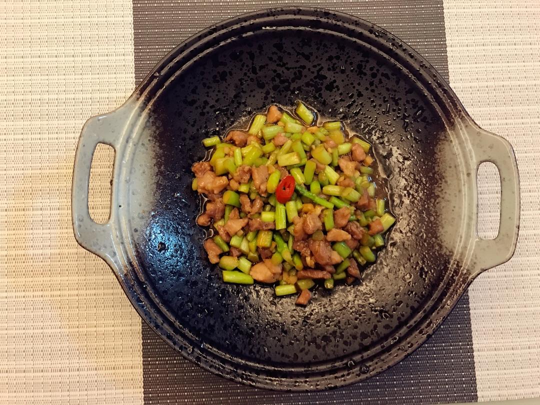 【曼食慢语】蚝油芦笋牛肉粒