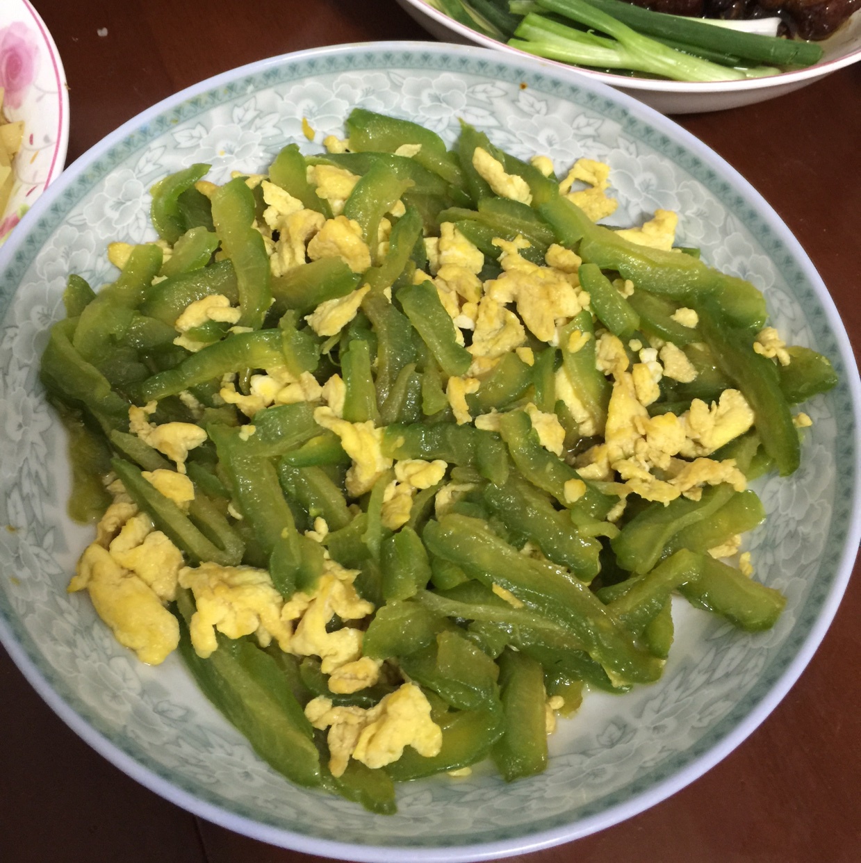 苦瓜炒蛋