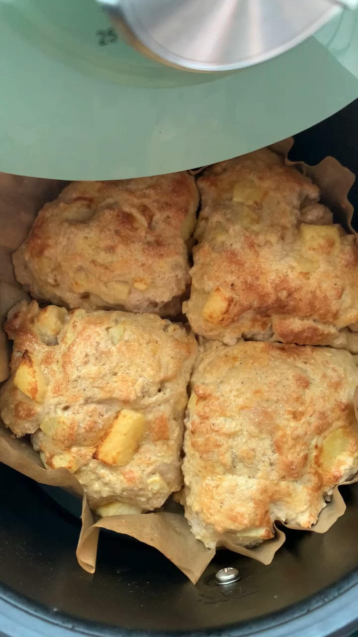 苹果肉桂司康 Apple Cinnamon Scone