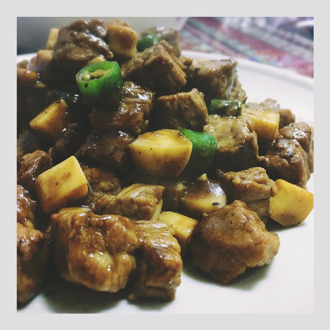 黑椒杏鲍菇牛肉粒