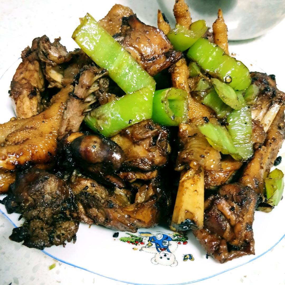 辣椒炒鸡（妈妈的味道）