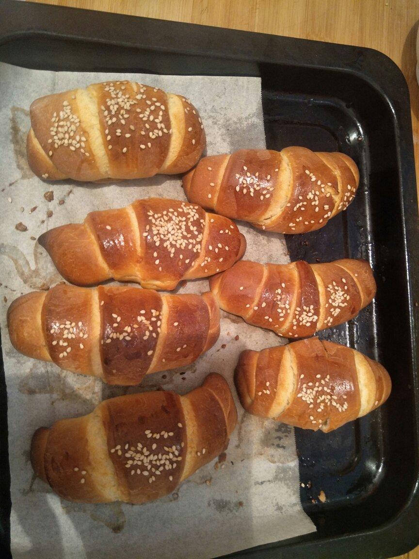 低糖低脂牛角面包 （简单手揉版）