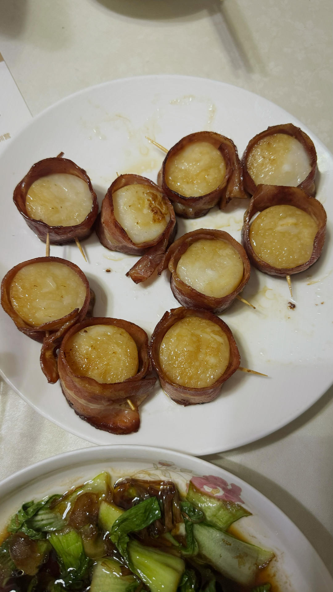 一口大满足的培根带子（贝柱）