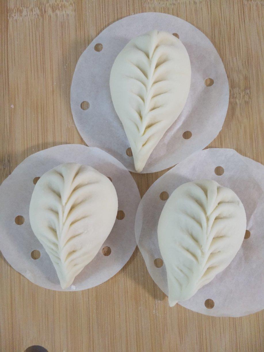 西葫芦鸡蛋馅儿饺子(内有柳叶饺子手法视频)