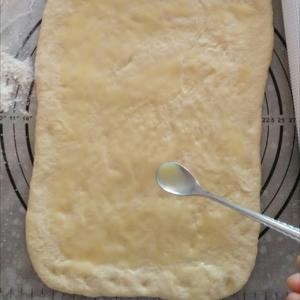 酥粒蜜豆面包，的做法 步骤3