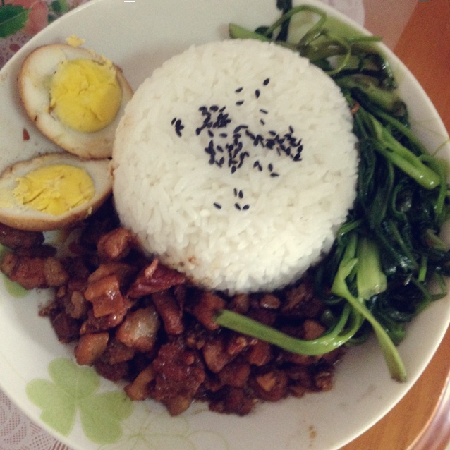 台式卤肉饭