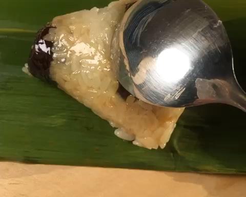 红枣豆沙血糯米粽子