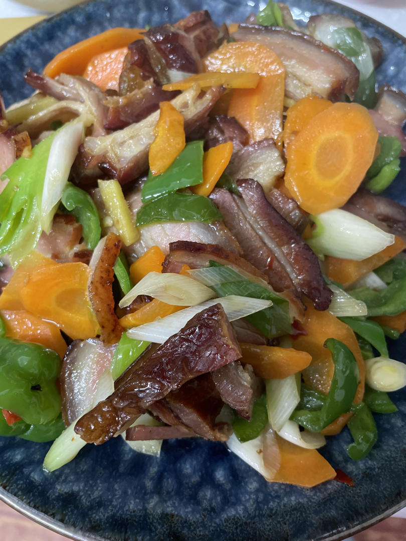 家常炒腊肉