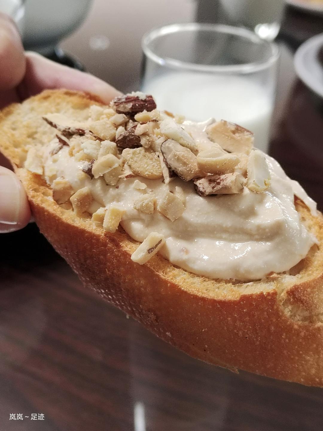 酸奶卡士达酱蛋糕卷