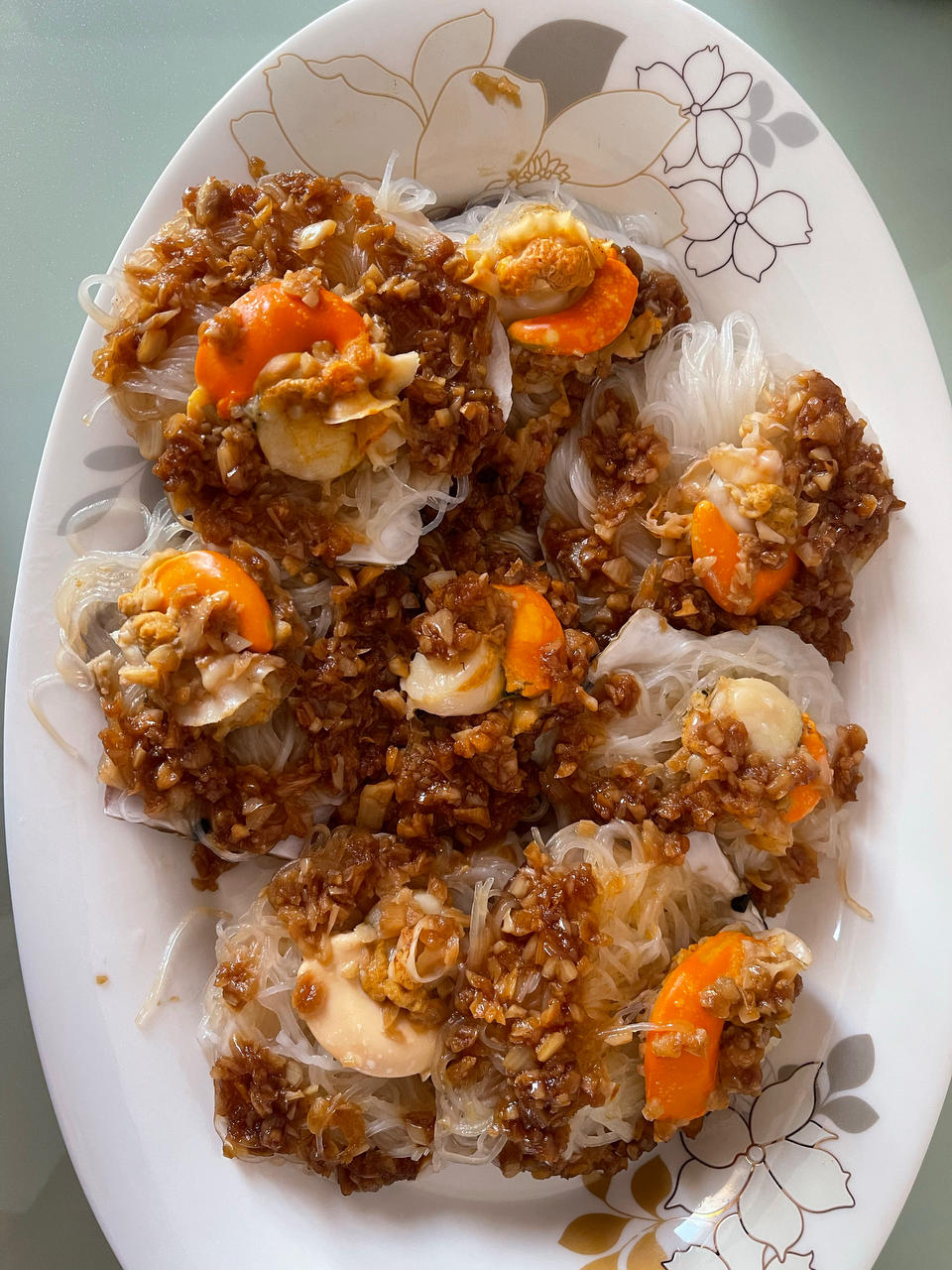零失败的蒜蓉粉丝蒸扇贝