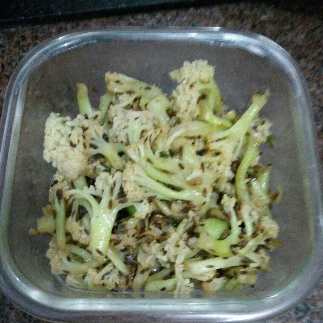 孜然花菜