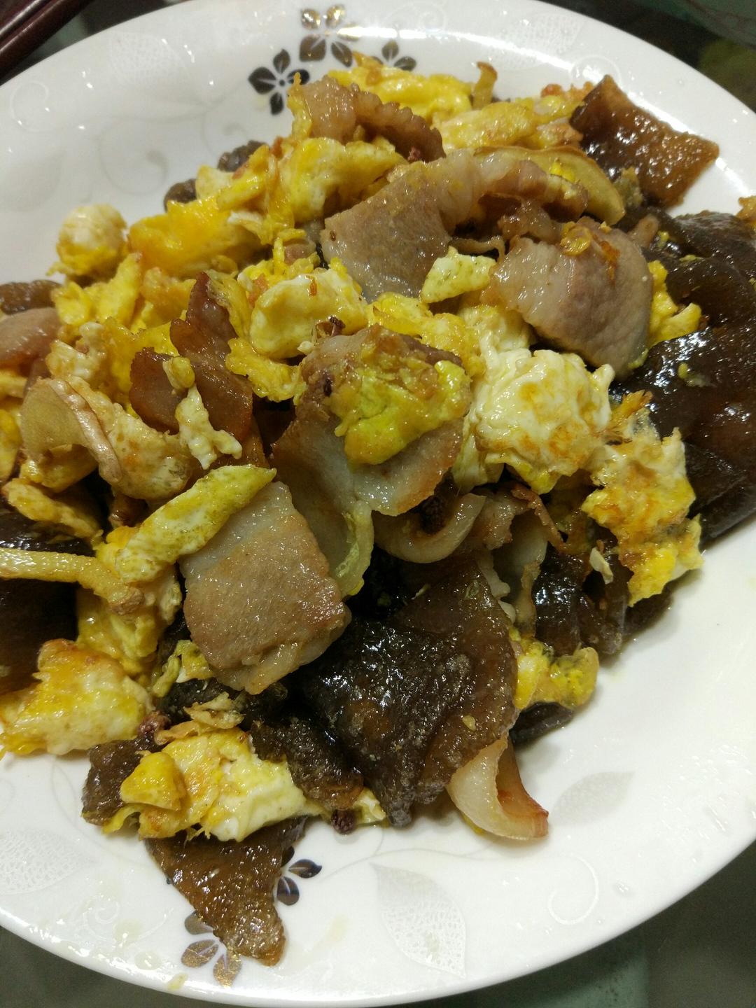 苕皮蒜苗回锅肉（超下饭）