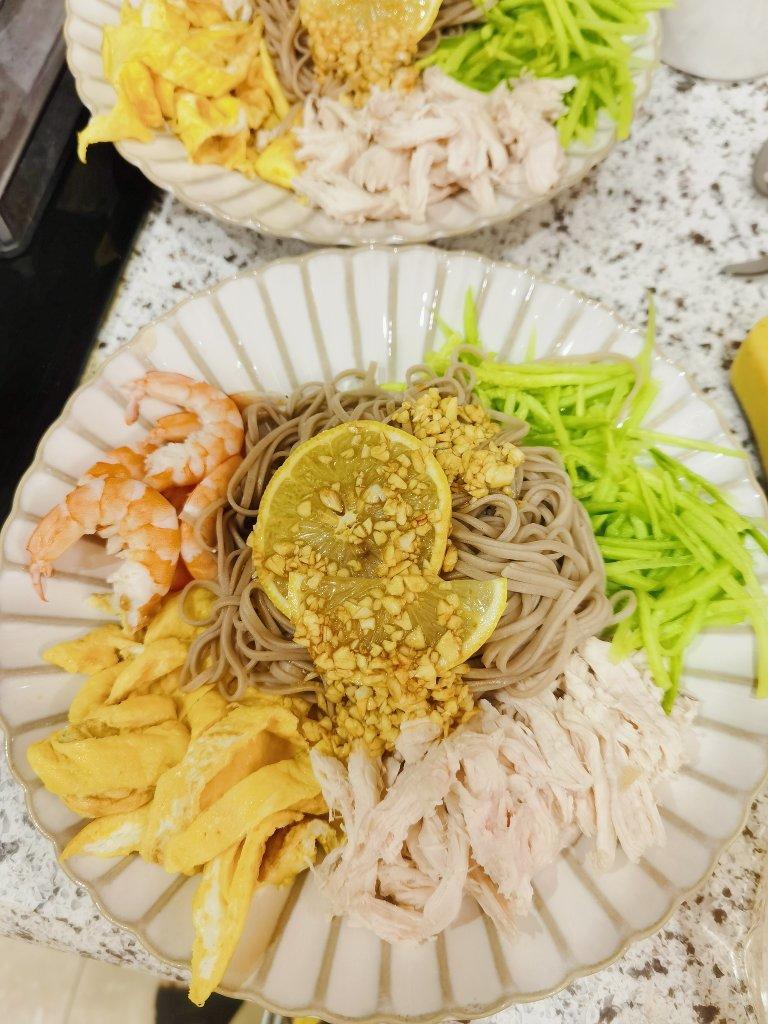 🦐泰式酸辣虾荞麦面 | 减脂必吃！夏日快手凉面系列！