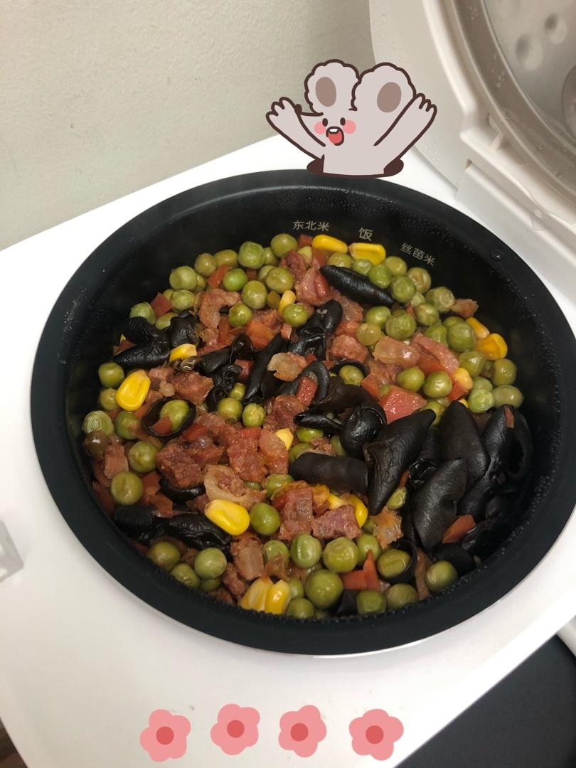 懒人必备～电饭煲腊肠焖饭