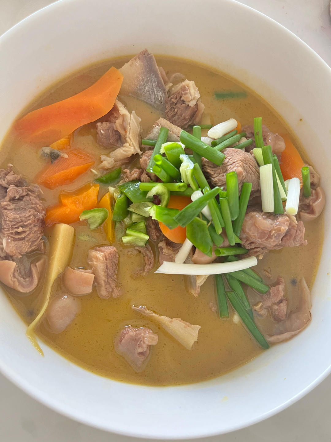 清炖滋补羊排汤