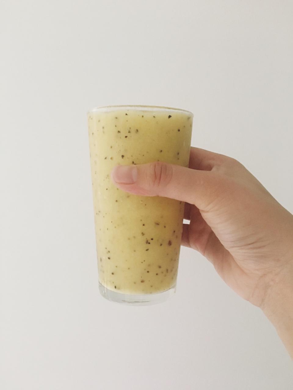 一秒回热带—菠萝百香果冰沙