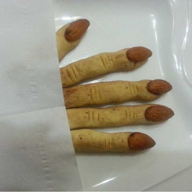 【万圣节】万圣节女巫手指饼干—美的T7-L382B智烤大师