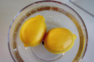 鲜柠檬and青桔保存方法的做法 步骤1