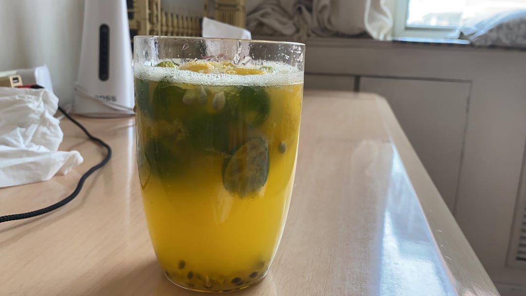 小青柠蜂蜜茶
