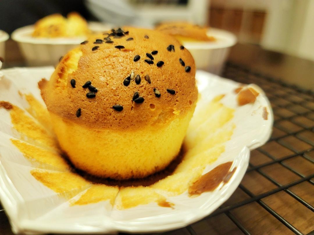 无油蜂蜜鸡蛋糕