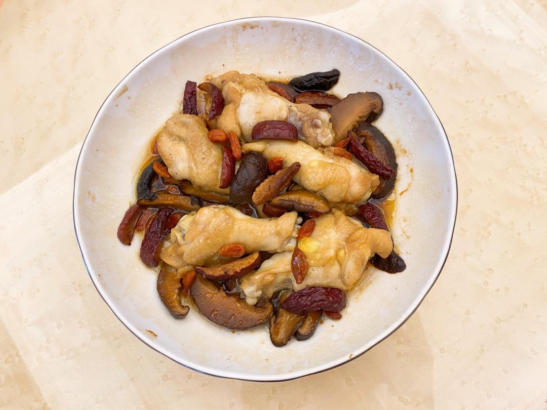 冬菇蒸滑鸡