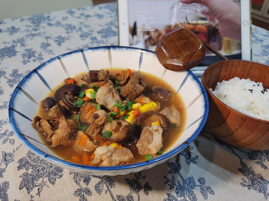 松茸排骨汤