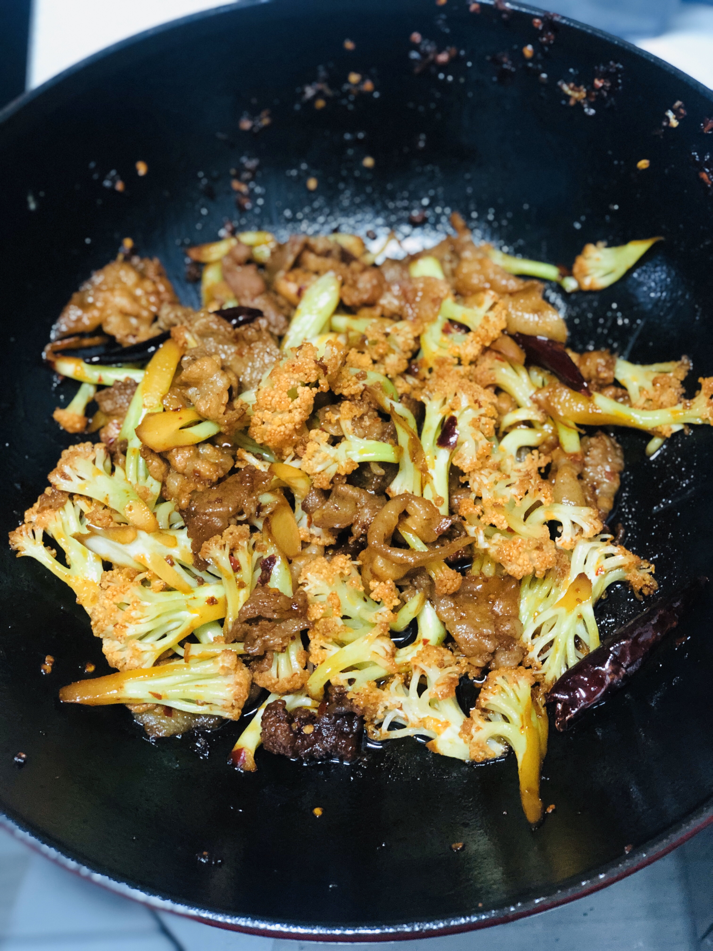 干锅花菜五花肉的做法