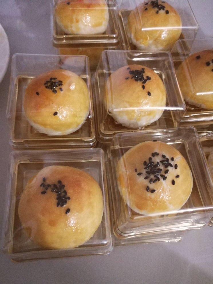 免揉免松弛超快手不破酥不混酥的蛋黄酥—新手一看包会