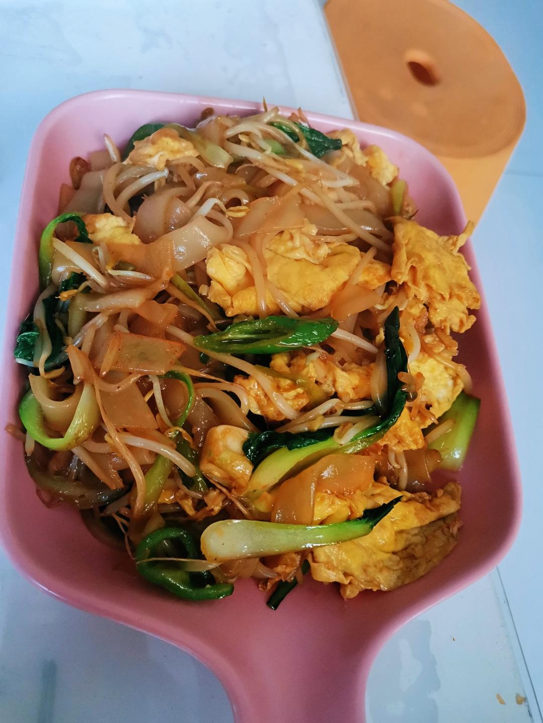 炒河粉