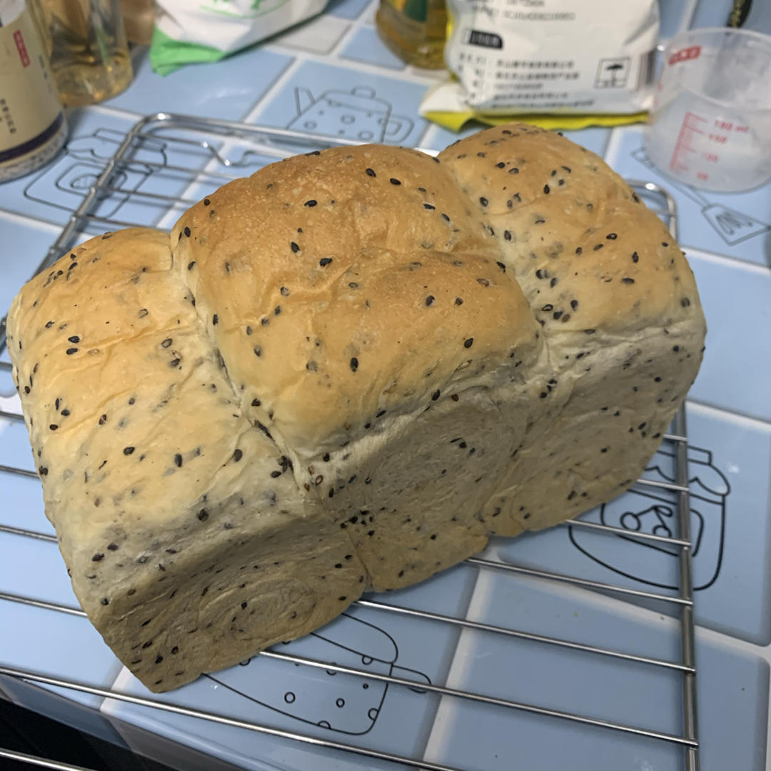 金大旺的黑芝麻吐司