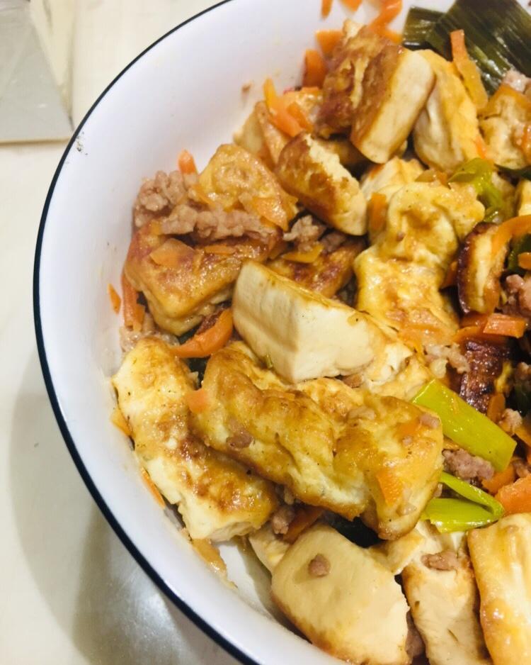 外酥里嫩的煎豆腐