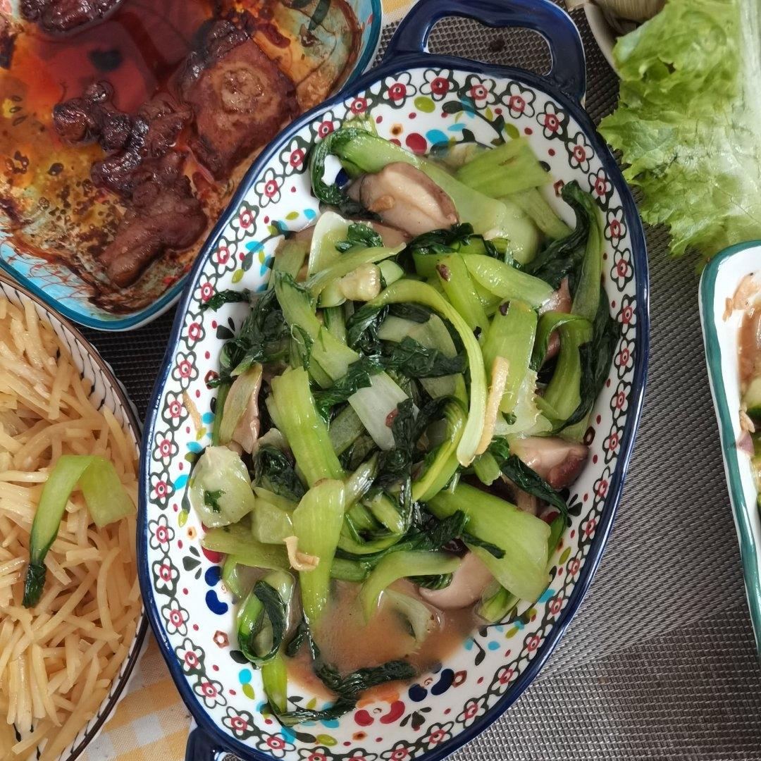香菇油菜（简单快手）