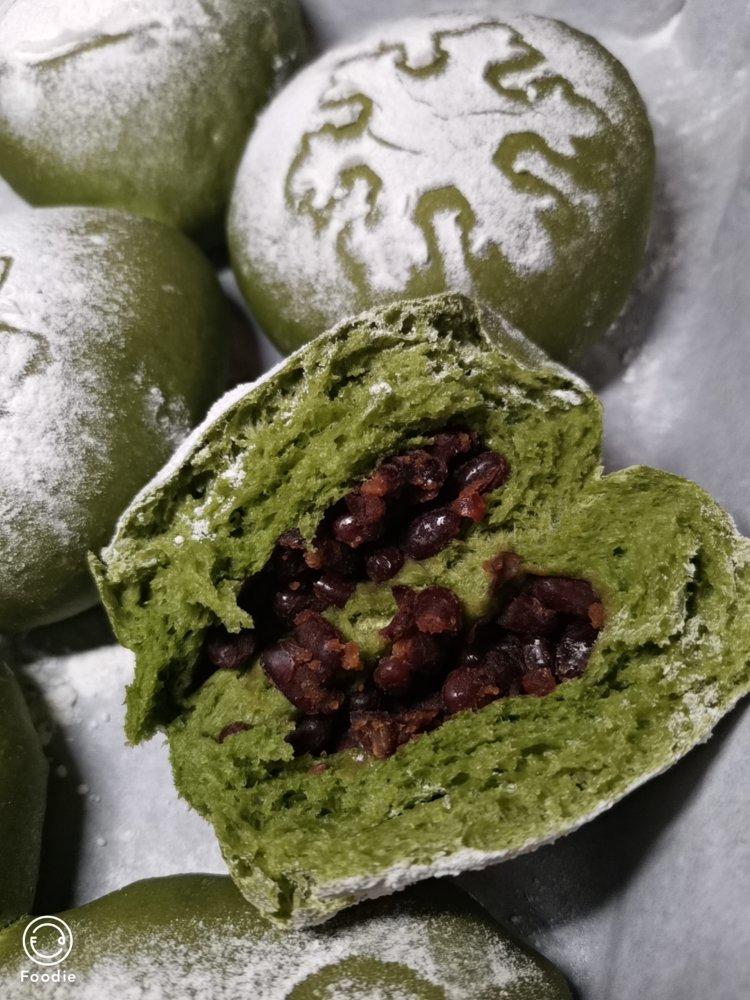 抹茶红豆软面包