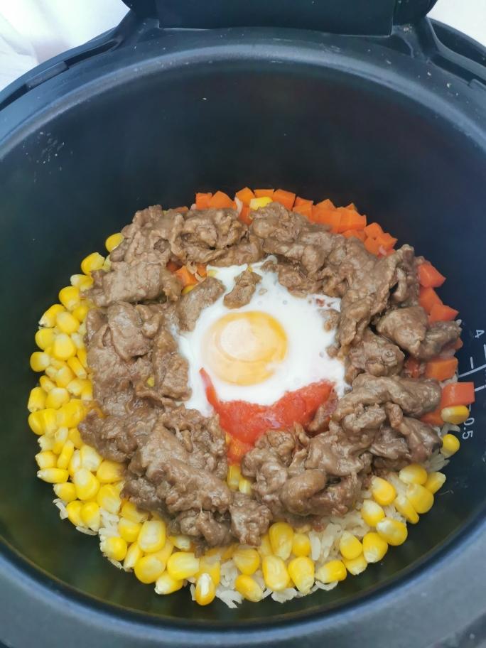 电饭煲牛肉饭的做法