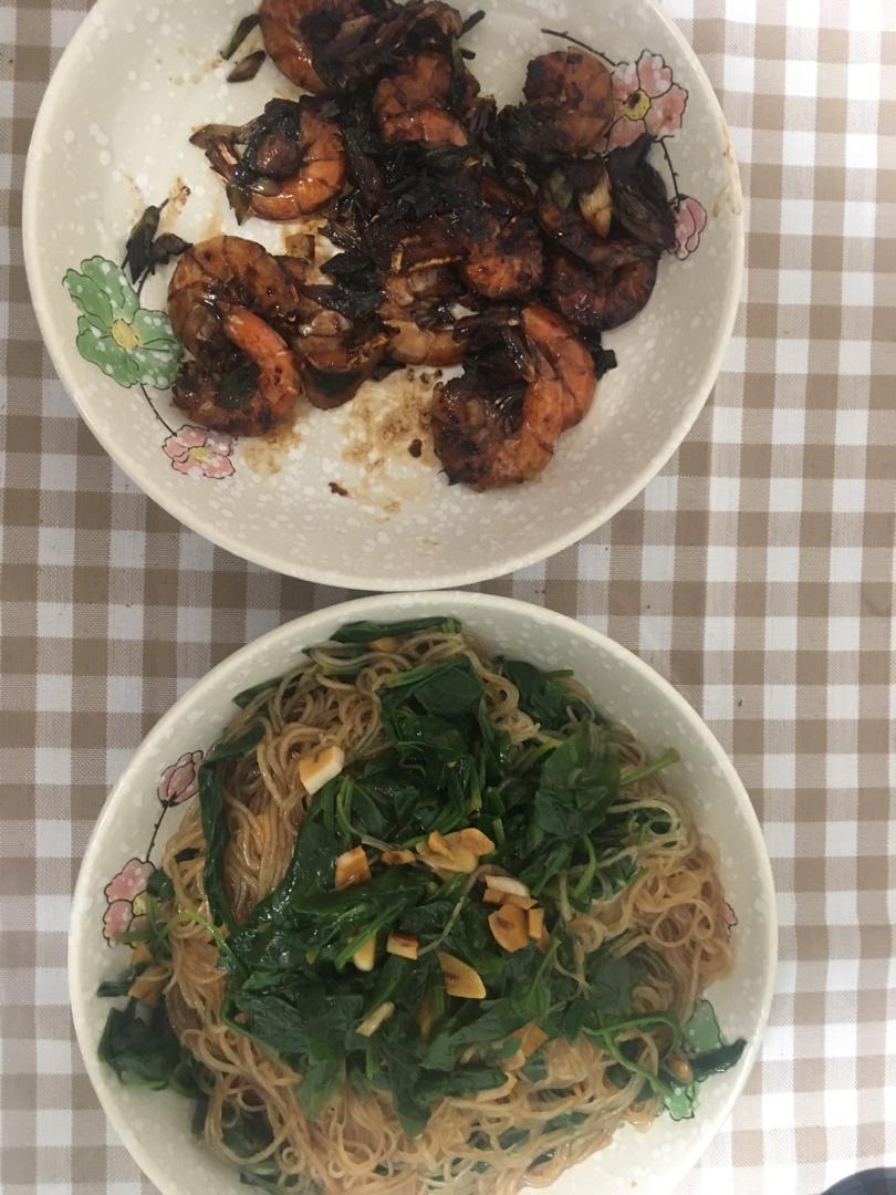 万能凉拌菜料汁（凉拌菠菜粉丝）
