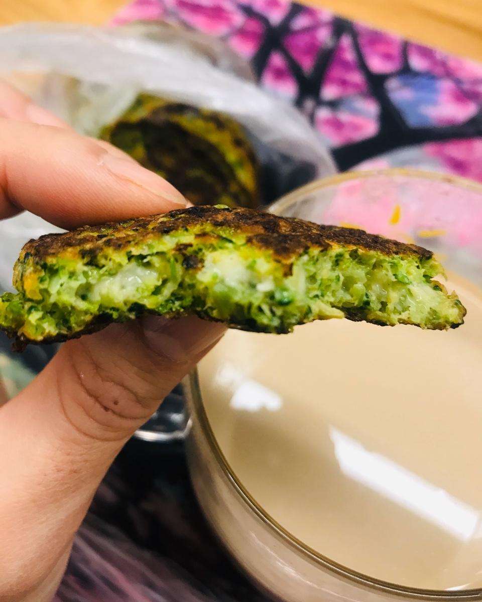 无麦麸菜花芝士饼（电饼档）