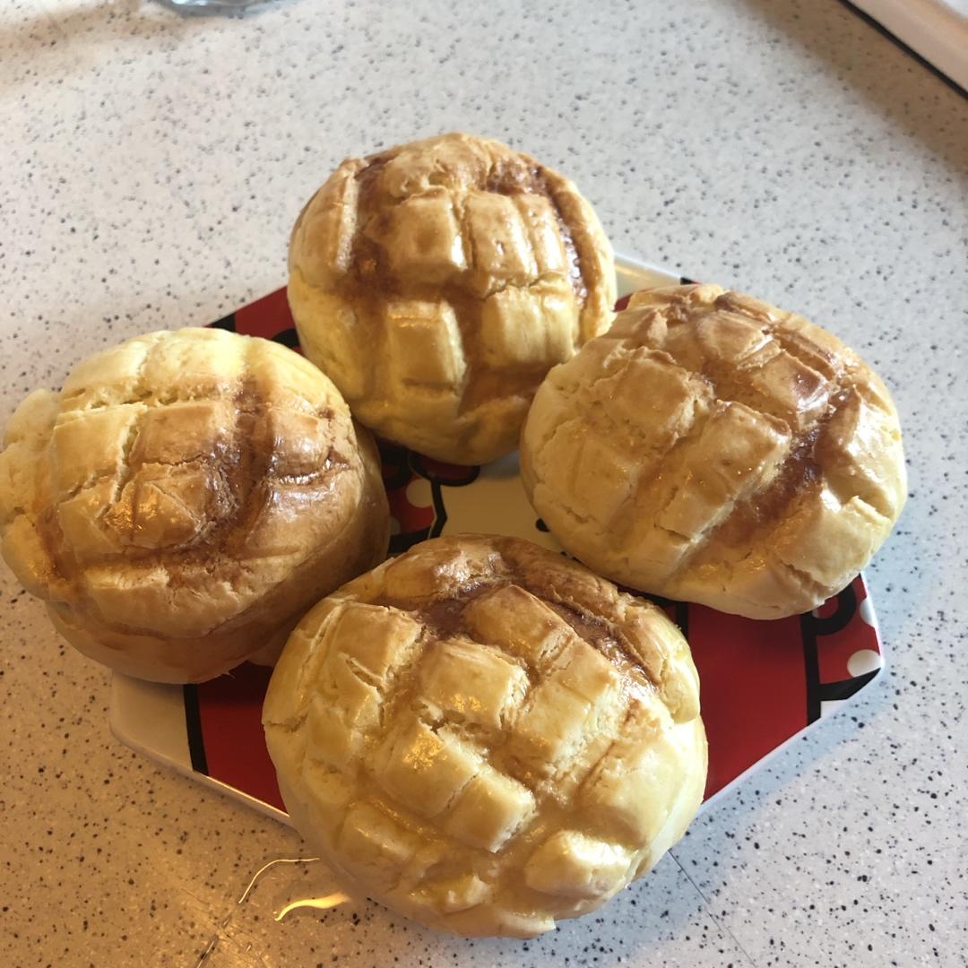菠萝包-拒绝店里那些甜到吃不出香味的菠萝包