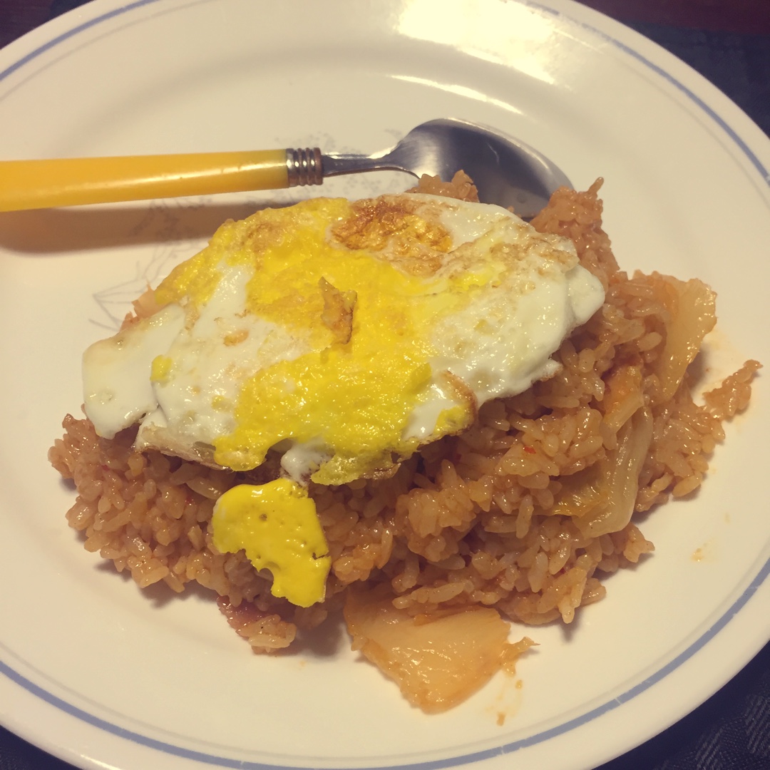 五花肉泡菜炒饭