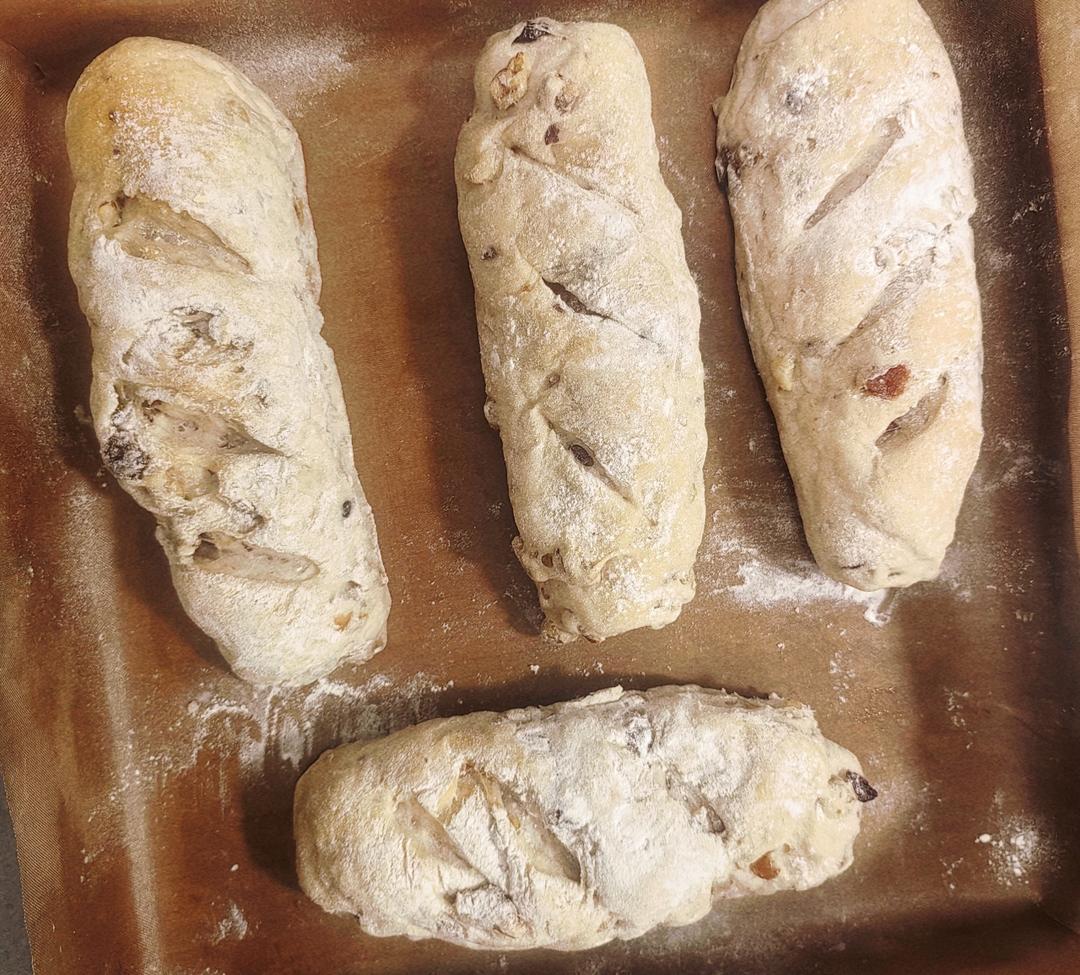 核桃蔓越莓软欧包