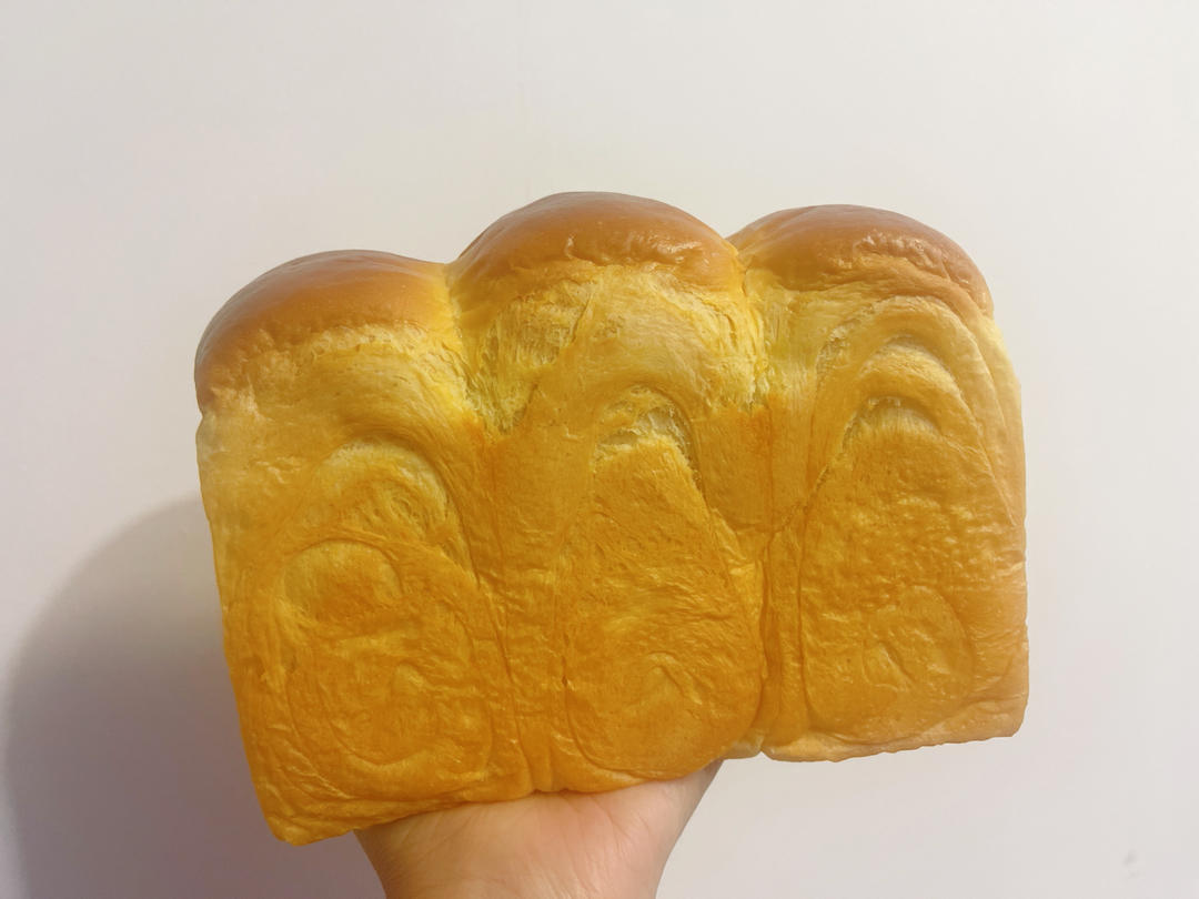 《Tinrry+》软绵绵的白吐司